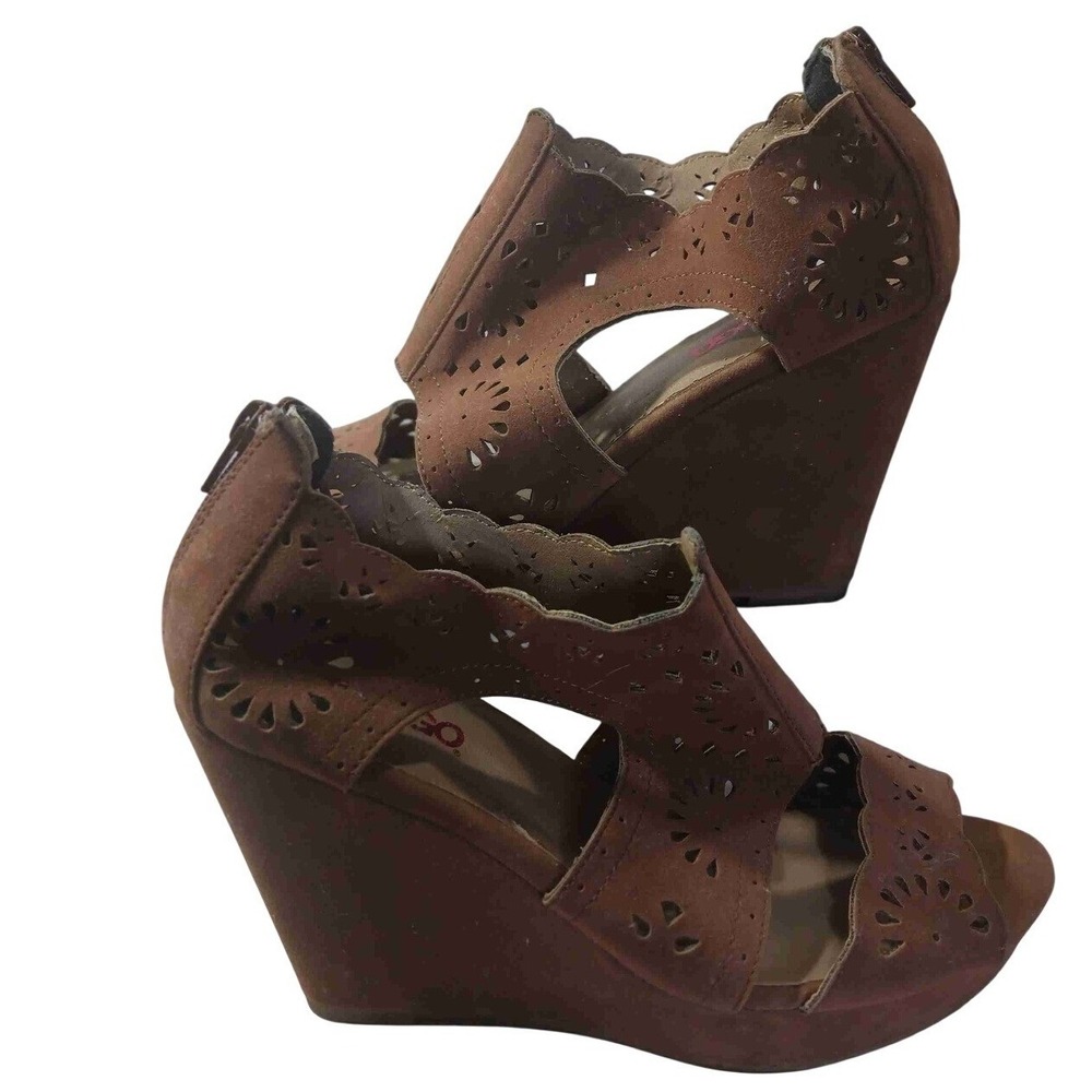 Bongo Faux Suede Cutout Peep Toe Wedge Sandals Zip Back Women's 9 Boho Chic